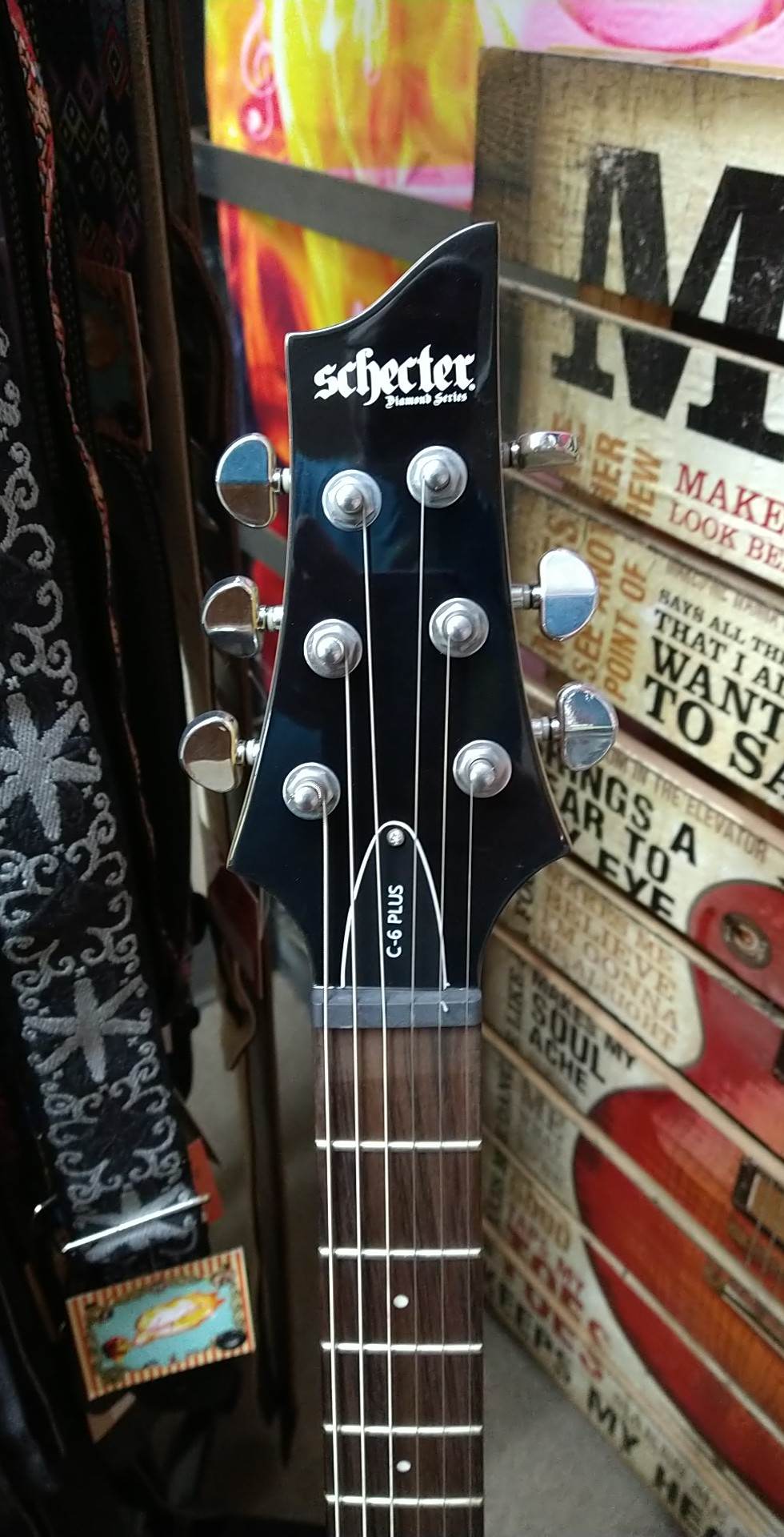 Schecter C-6 Plus Vintage Sunburst (VSB)