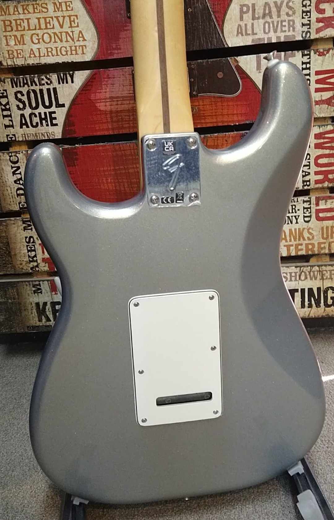 Fender Player Stratocaster - Silver Sparkle
