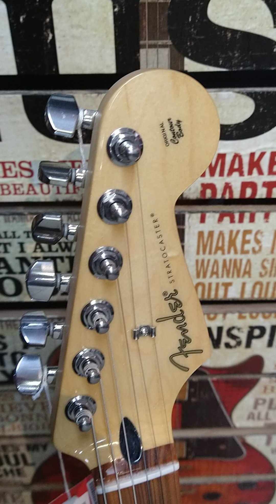 Fender Player Stratocaster - Silver Sparkle
