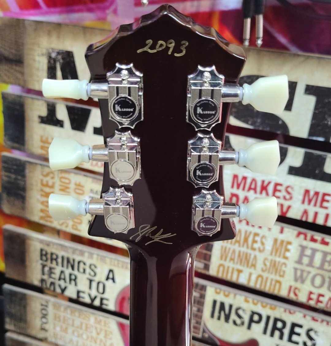 Knaggs Kenai - Sand Dune Burst - Pale Moon Ebony Fingerboard - Case Included