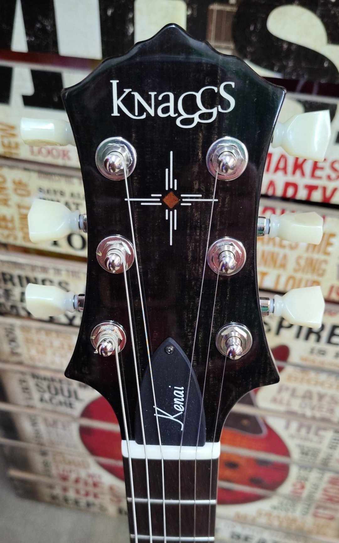 Knaggs Kenai - Burgundy - Rosewood Fretboard - Case Included