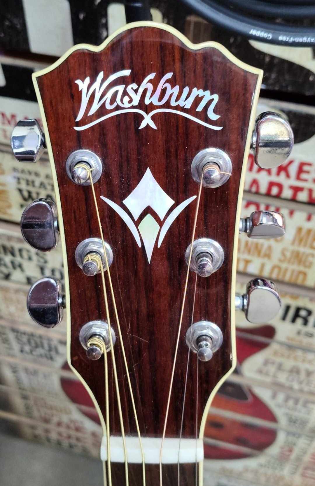 Washburn W D10 SCE - Fishman Preamp - Antique Tobacco Burst - 2015