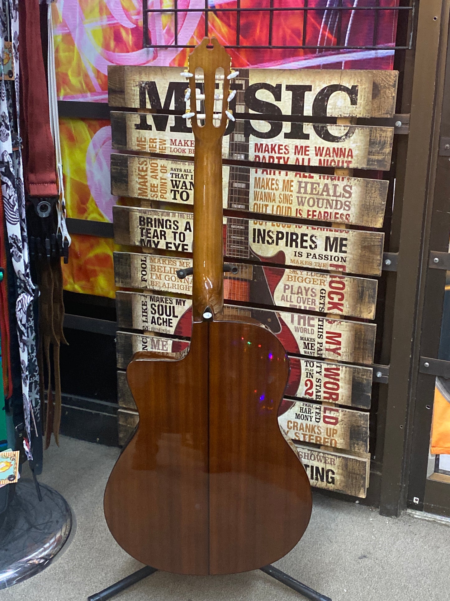 Washburn C5CE Classical Acoustic Electric - Amber - B-stock