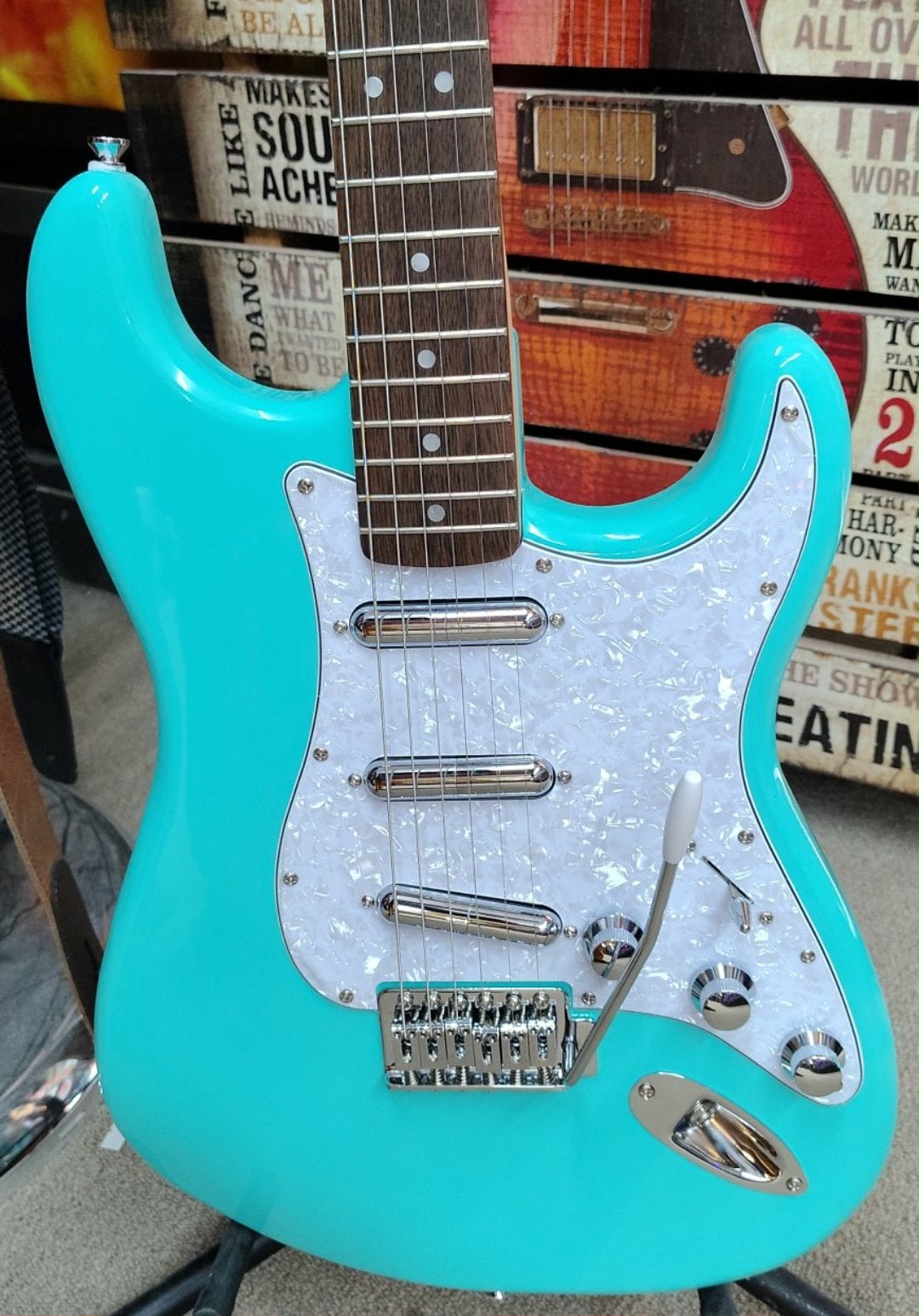 Seafoam Dream Machine – Surf-Ready Strat w/ Lipstick Pickups & Mojo