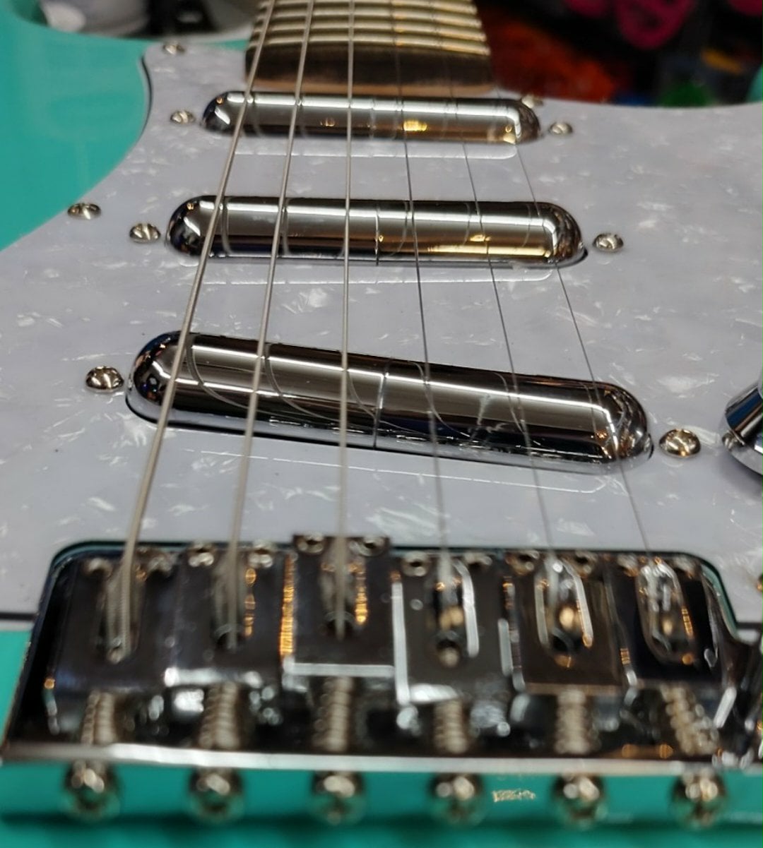 Seafoam Dream Machine – Surf-Ready Strat w/ Lipstick Pickups & Mojo
