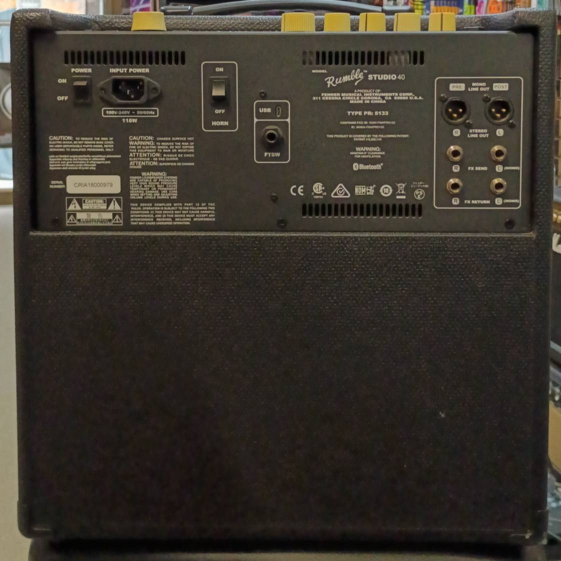 Fender Rumble Studio 40 – Smart Bass Amp with Models, Effects & Bluetooth