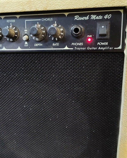 Traynor Reverb Mate 40 – Cream Tolex Reissue w/ Stereo Chorus (Made by Yorkville) - Used