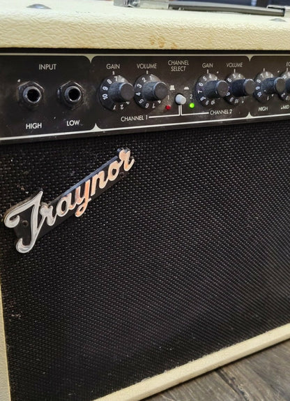 Traynor Reverb Mate 40 – Cream Tolex Reissue w/ Stereo Chorus (Made by Yorkville) - Used