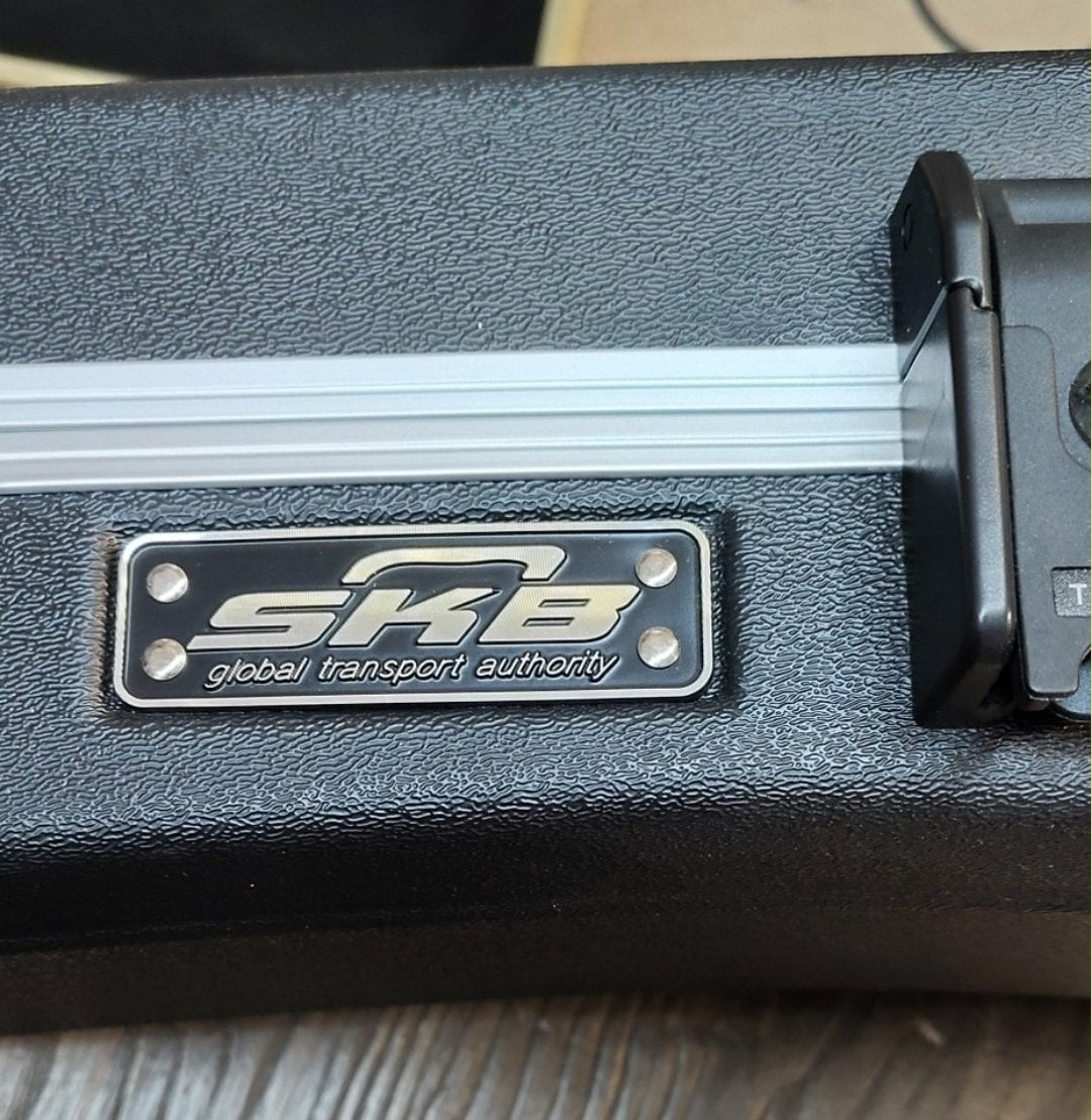 SKB Flight Case for Taylor GS Mini – Practically New, Keys Included