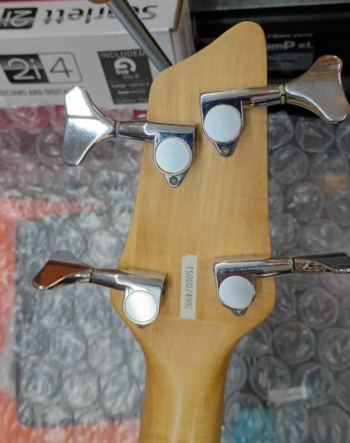 Washburn XB-100 Bass – Metallic Blue – Ready to Rock