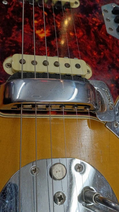 1965 Fender Jaguar • Sunburst • 100% Original • Original Hard Shell Case