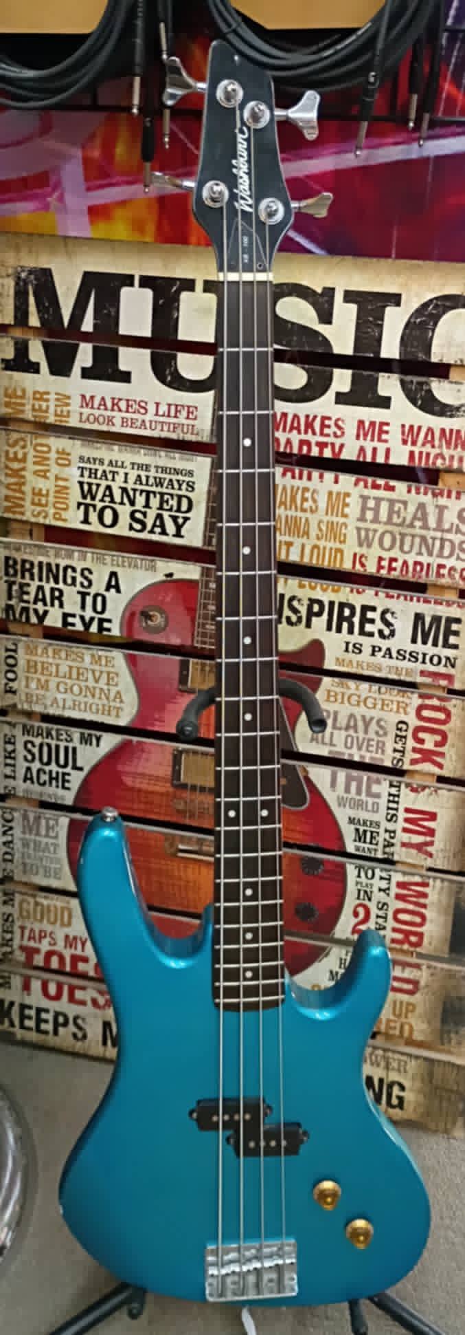 Washburn XB-100 Bass – Metallic Blue – Ready to Rock