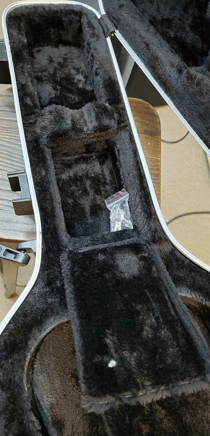 SKB Flight Case for Taylor GS Mini – Practically New, Keys Included