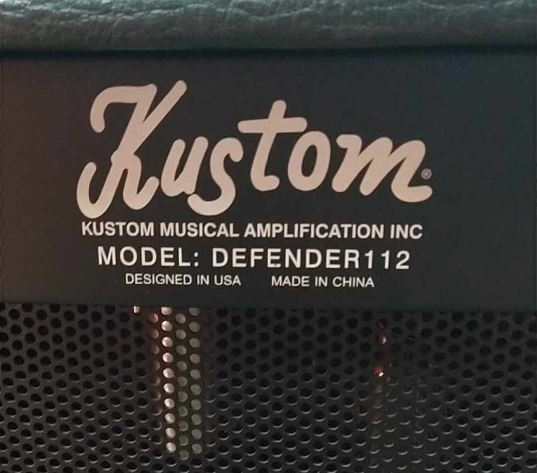 USED Kustom The Defender 112