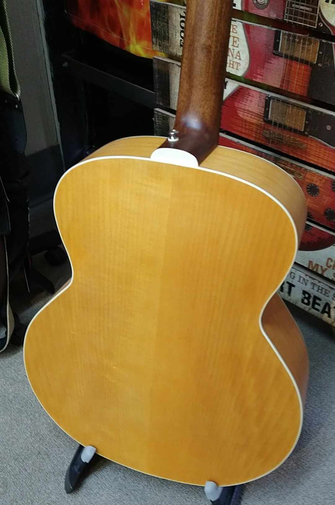Guild F-2512E Maple 12-String Jumbo – Big, Bold, and Jangly (the way a 12-string should be)