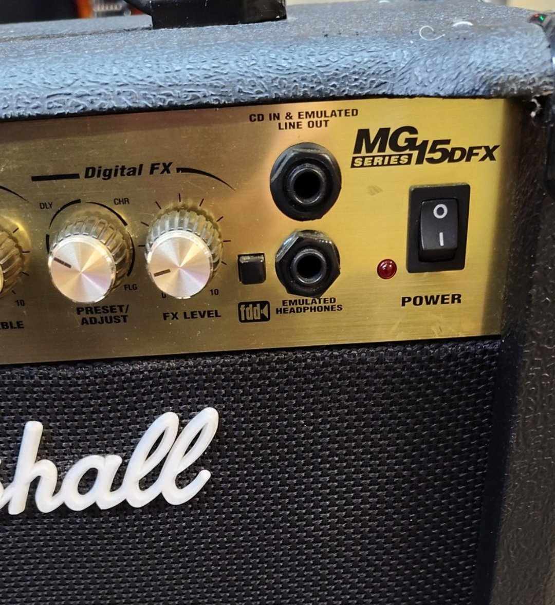 Marshall MG15GFX 15-Watt Combo Guitar Amplifier