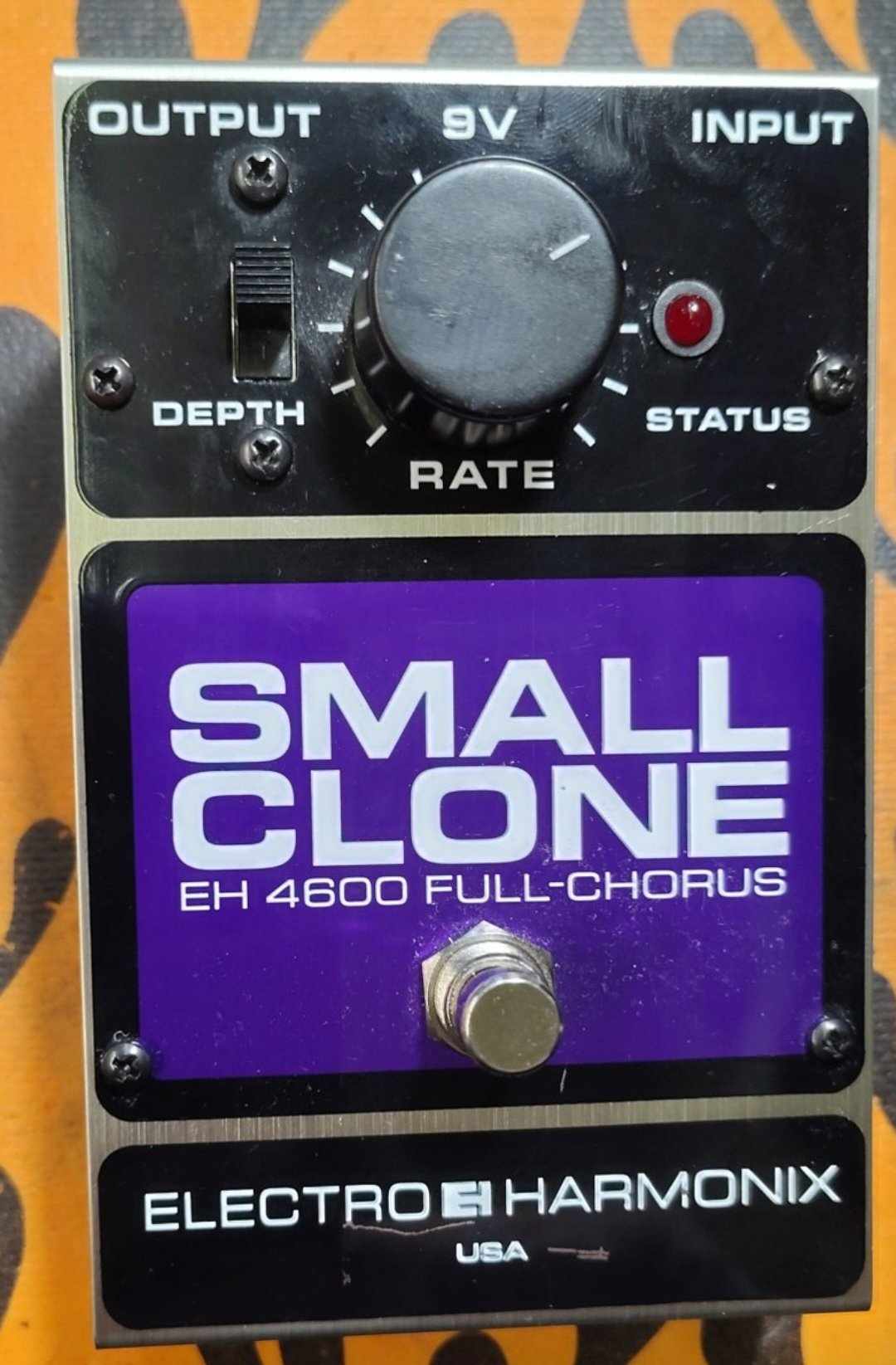 Electro-Harmonix Small Clone 4600 Series – Analog Chorus Pedal, Excellent Condition