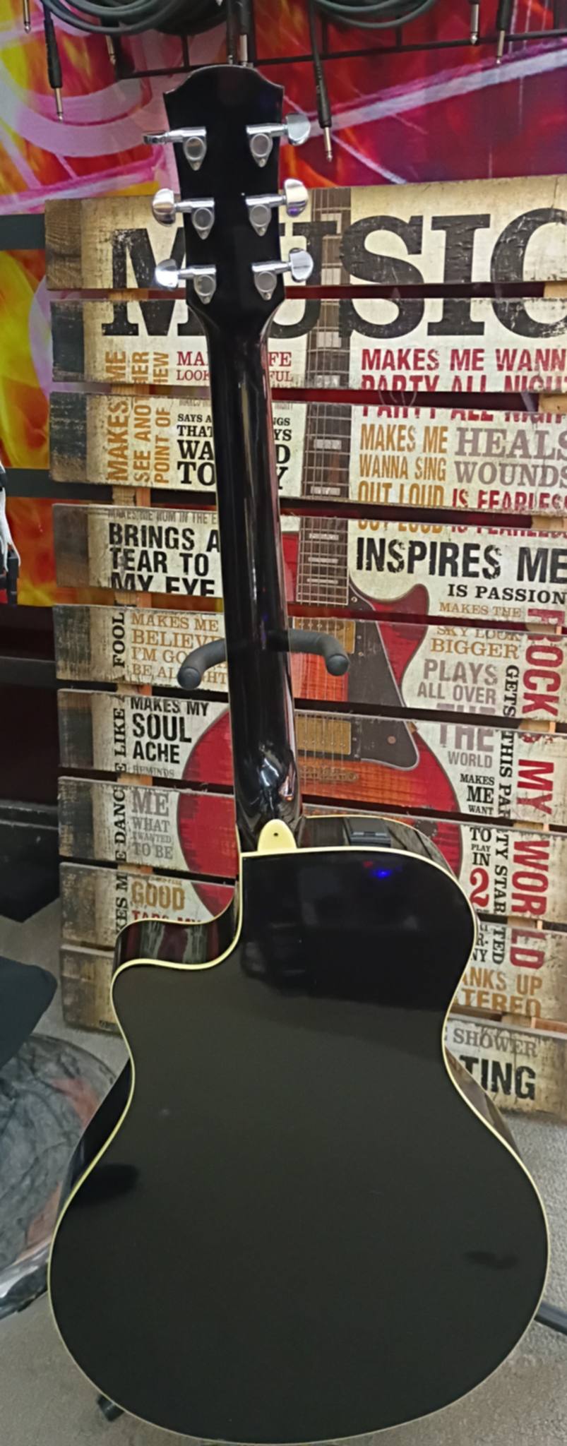 Yamaha APX500II — Black