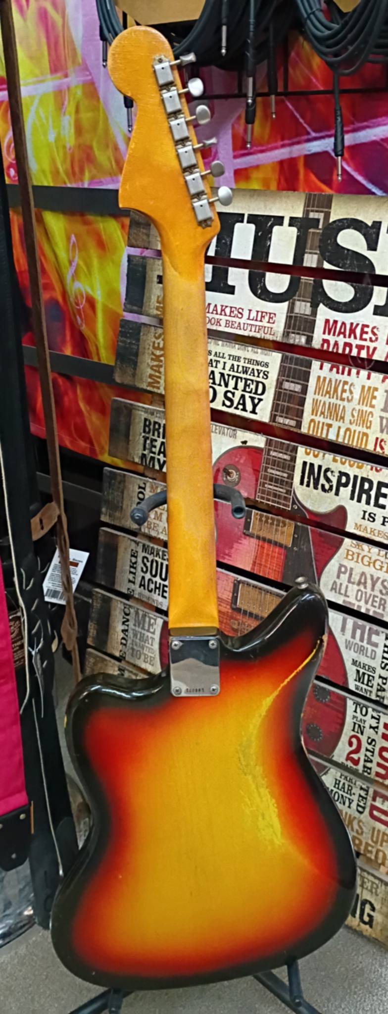 1965 Fender Jaguar • Sunburst • 100% Original • Original Hard Shell Case