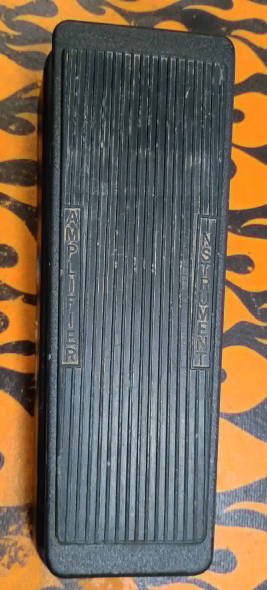 🎸 Dunlop Cry Baby GCB95 Wah Pedal – Because Subtlety Is Overrated