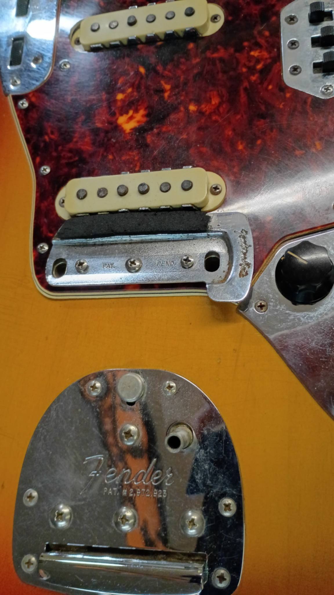 1965 Fender Jaguar • Sunburst • 100% Original • Original Hard Shell Case
