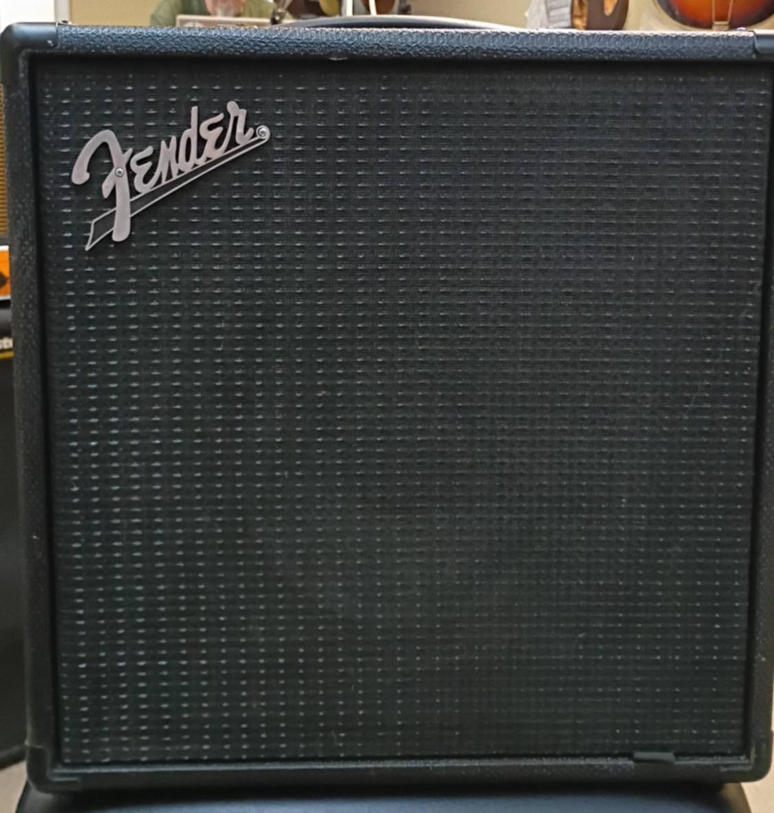 Fender Rumble Studio 40 – Smart Bass Amp with Models, Effects & Bluetooth