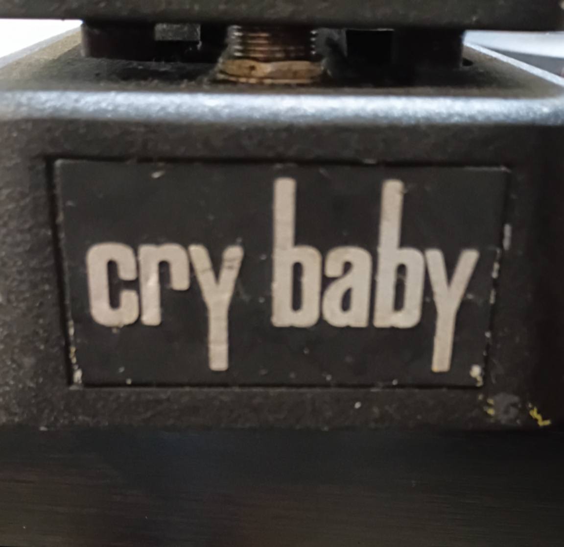 🎸 Dunlop Cry Baby GCB95 Wah Pedal – Because Subtlety Is Overrated