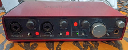 Focusrite Scarlett 2i4 USB Audio Interface – Original Box – One Owner