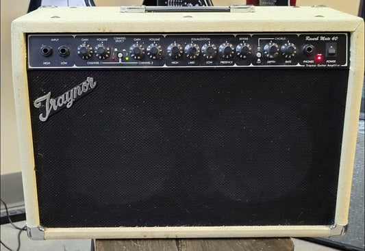 Traynor Reverb Mate 40 – Cream Tolex Reissue w/ Stereo Chorus (Made by Yorkville) - Used