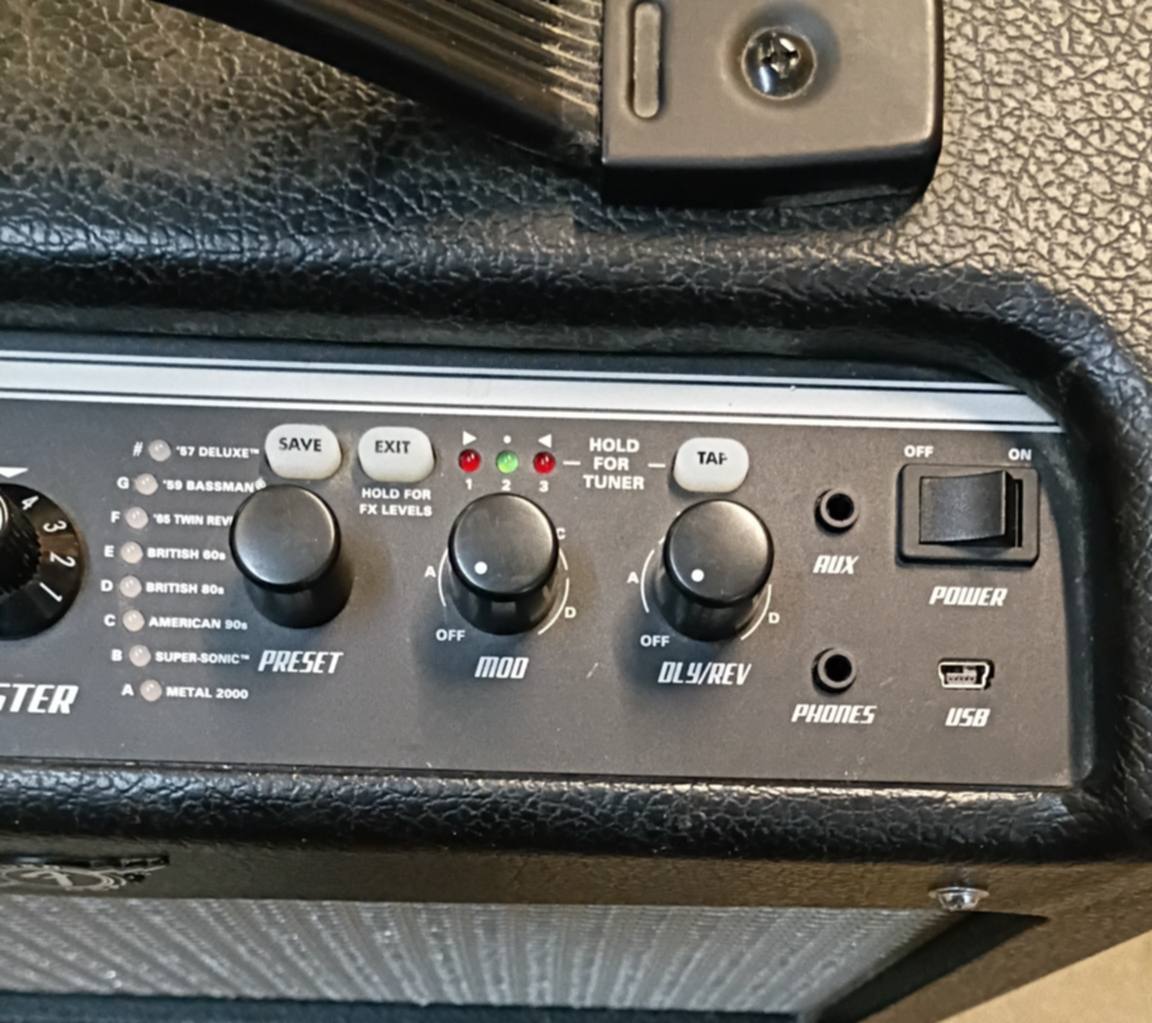 Fender Mustang 1 V.2 Modeling Guitar Combo