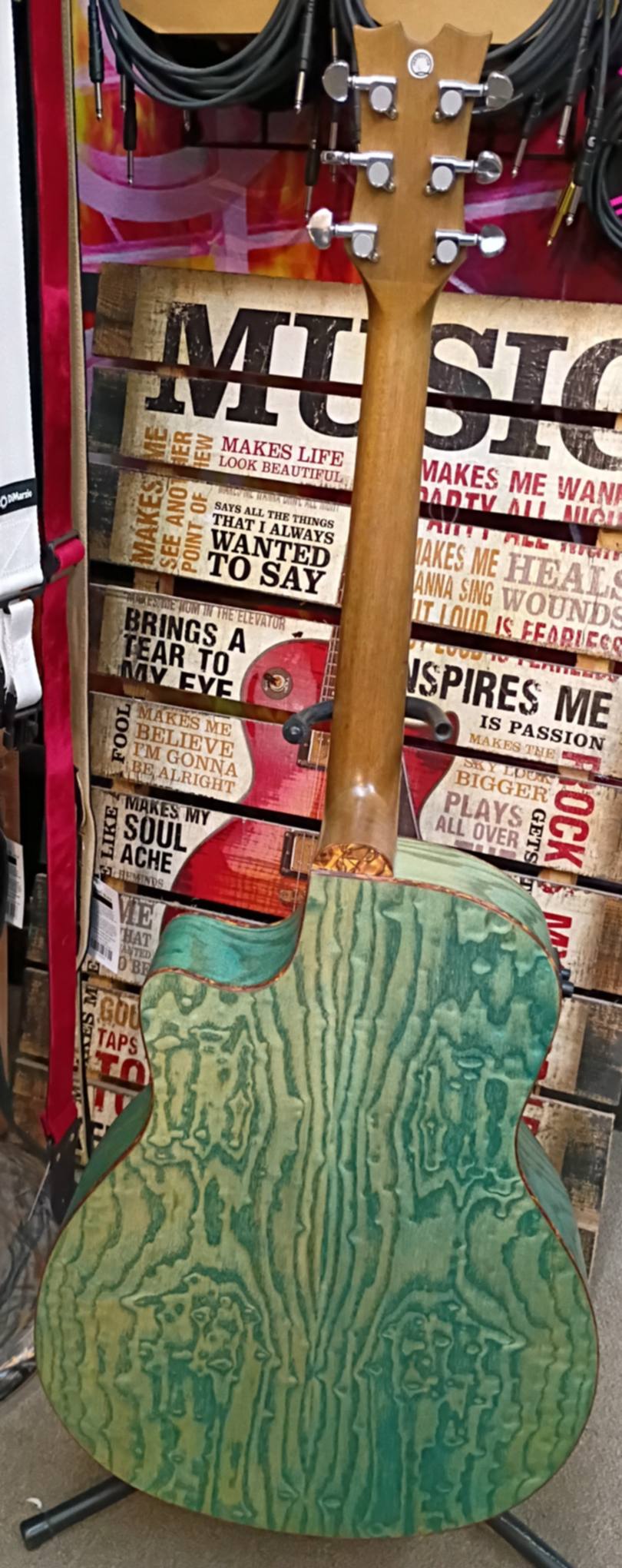 Dean EQA TBLS - Quilt Ash Top - Acoustic Electric Guitar - Transparent Blue Satin