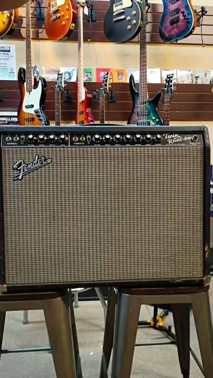 Fender Twin Reverb Reissue — Blackface Looks, Big Fender Sound