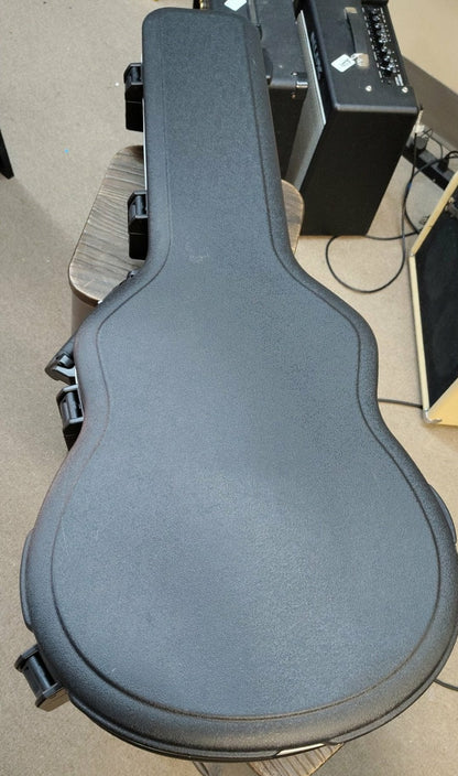 SKB Flight Case for Taylor GS Mini – Practically New, Keys Included