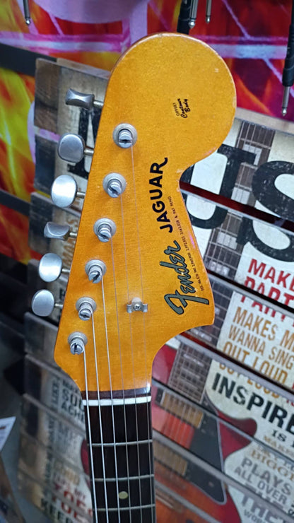 1965 Fender Jaguar • Sunburst • 100% Original • Original Hard Shell Case